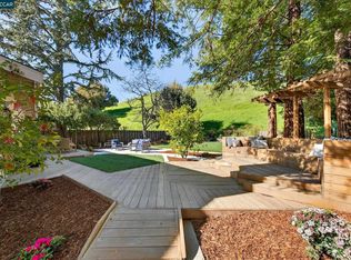 1950 Whitecliff Ct, Walnut Creek, CA 94596