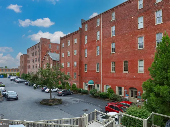231 N Shippen St APT 133, Lancaster, PA 17602