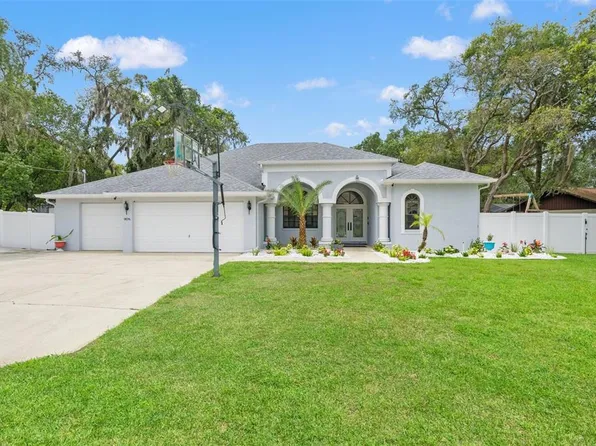 9076 Gallup Rd, Spring Hill, FL 34608