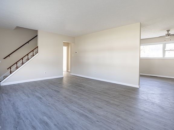 5th image of 4029 N Catherwood Ave