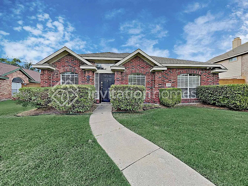 7409 Armstrong Ln