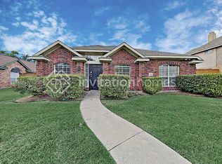 7409 Armstrong Ln, Rowlett, TX 75089