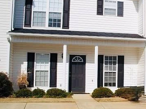 28 Ridgestone Cir