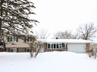 23278 N Apple Hill Ln, Prairie View, IL