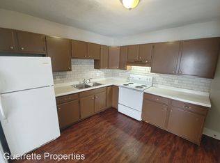 230 Main St APT 1A, Winthrop, ME 04364