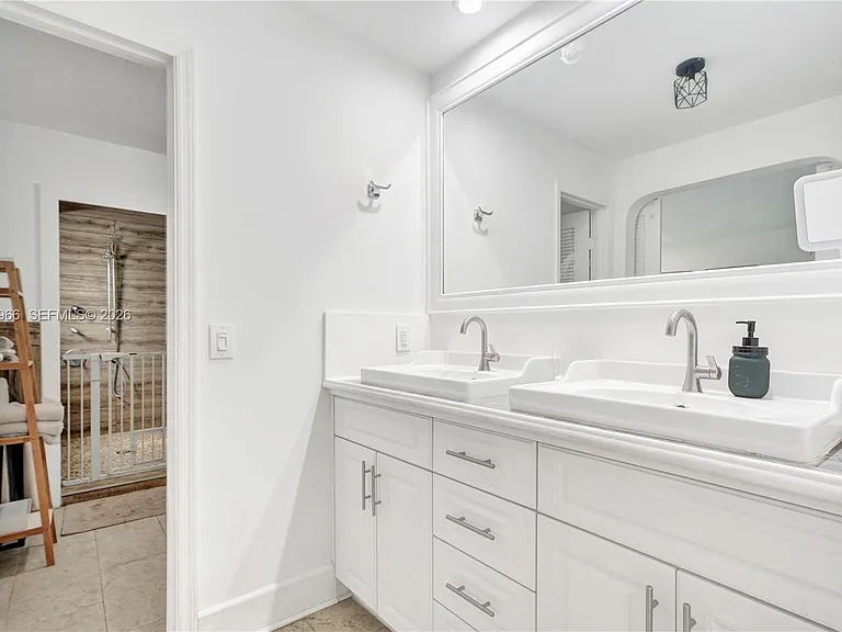 22421 SW 184th Ave — Photo 12