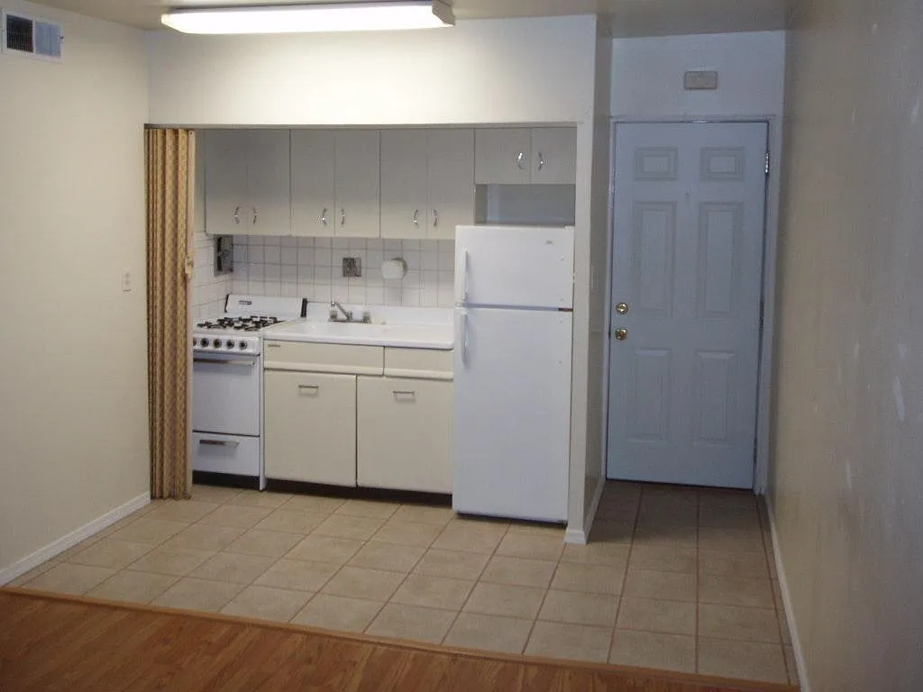 1 bed, $675 — Photo 3