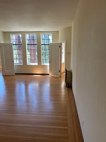 1 Duane Street Apartments — Photo 19