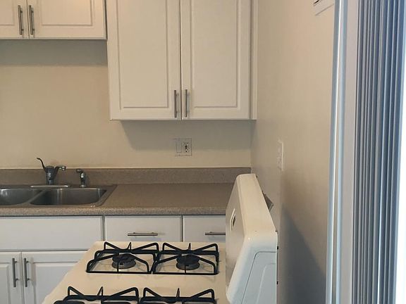 gas stove