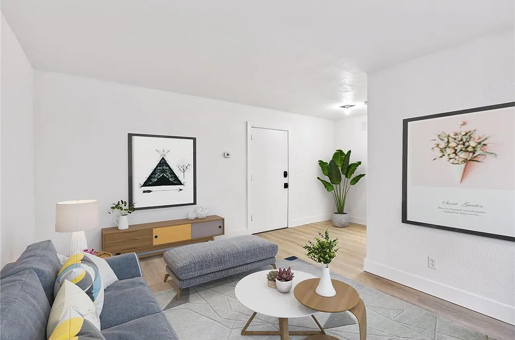 Studio, 550 sqft, $1,000 — Photo 3