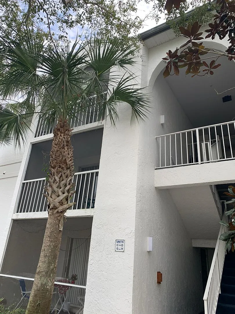 2/2 Condo In The Desirable Riverfront Gated Community Of Anchorage Cove. — Photo 1