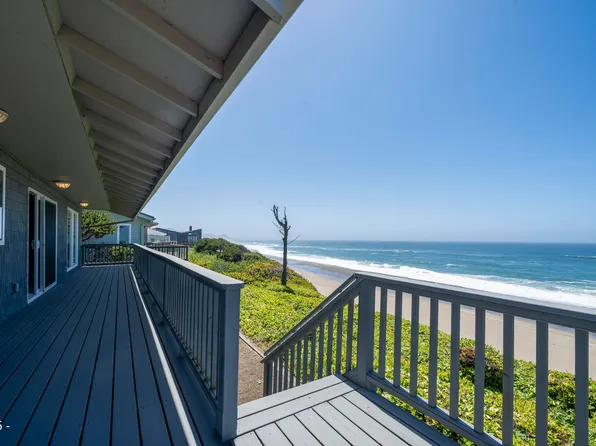 5935 El Mar Ave, Lincoln City, OR 97367