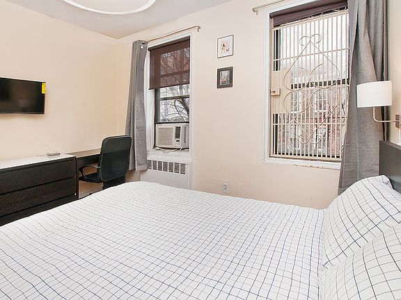 4th image of 337 E 81st St APT 5C