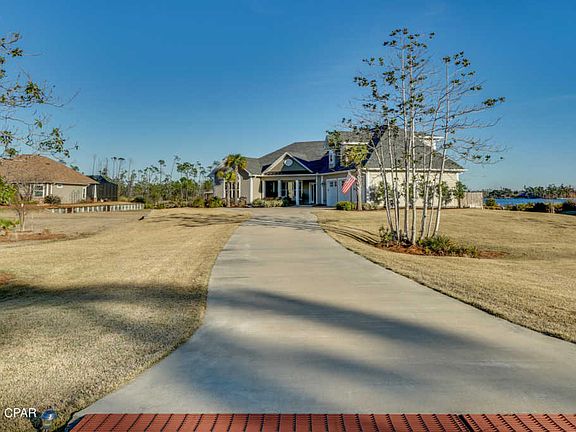 3rd image of 841 Vista Del Sol Ln