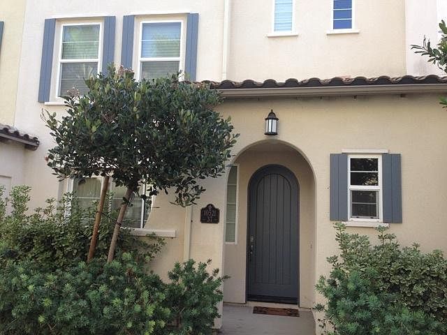 Front Door: Welcome!