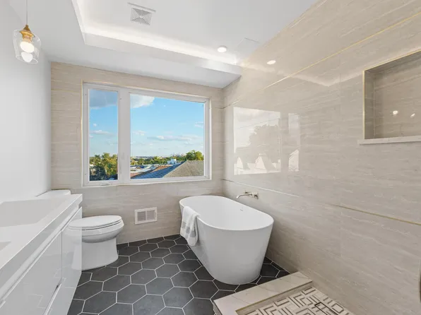 312 Garfield Avenue image 22 of 24