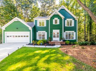 6615 Maid Marion Close, Alpharetta, GA 30005
