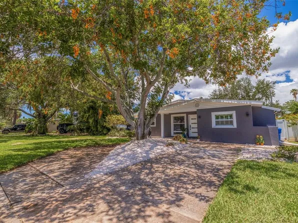 4134 Huntington St NE, Saint Petersburg, FL 33703