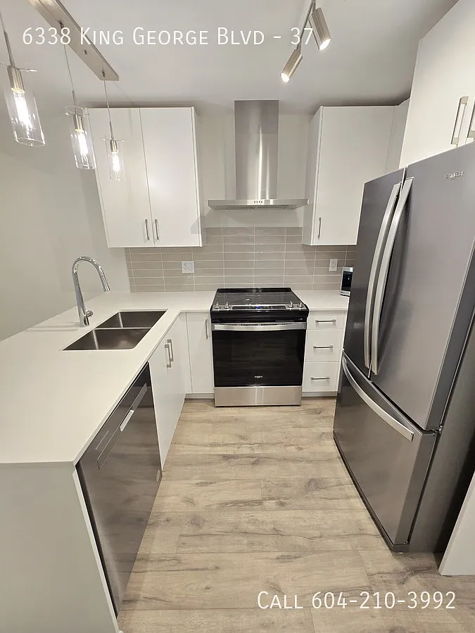 Brand New Unit at Creekside Terrace — Photo 1