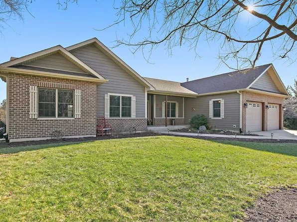 22011 Pringle Dr, Marengo, IL 60152