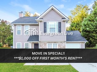 6643 Dottie Mae Ct, Morrow, GA 30260