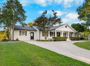 1711 Bend Rd, Clarksville, TN 37040