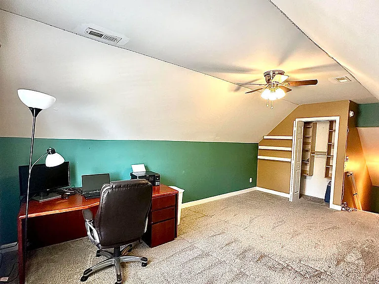425 N Belvedere Dr — Photo 18