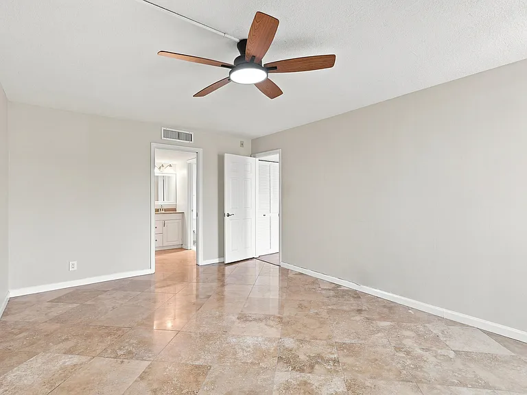 1301 River Reach Dr #514 — Photo 27