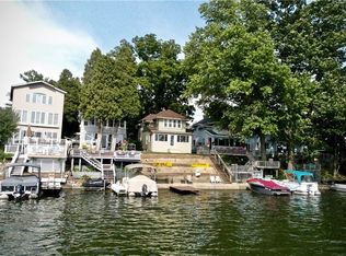 3272 Waterside Dr, Akron, OH 44319