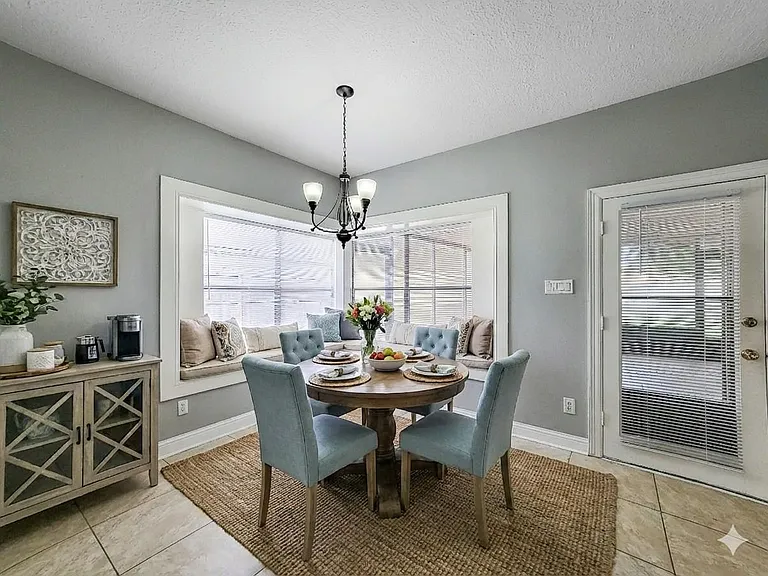11614 Taos Ln — Photo 5
