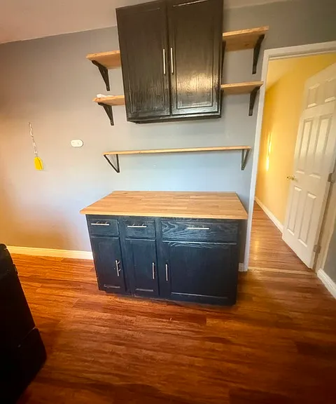 814 Fresno St — Photo 6
