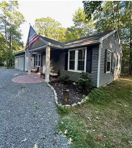 2 Morgan Way Photo 1