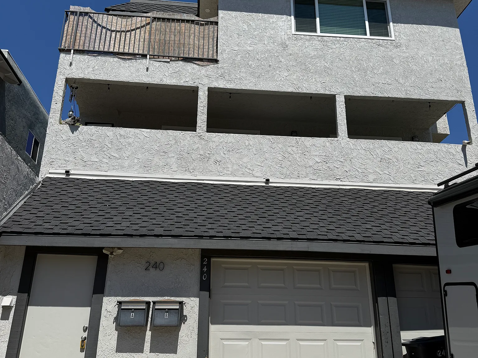 3 bed, 1400 sqft, $5,000 — Photo 1