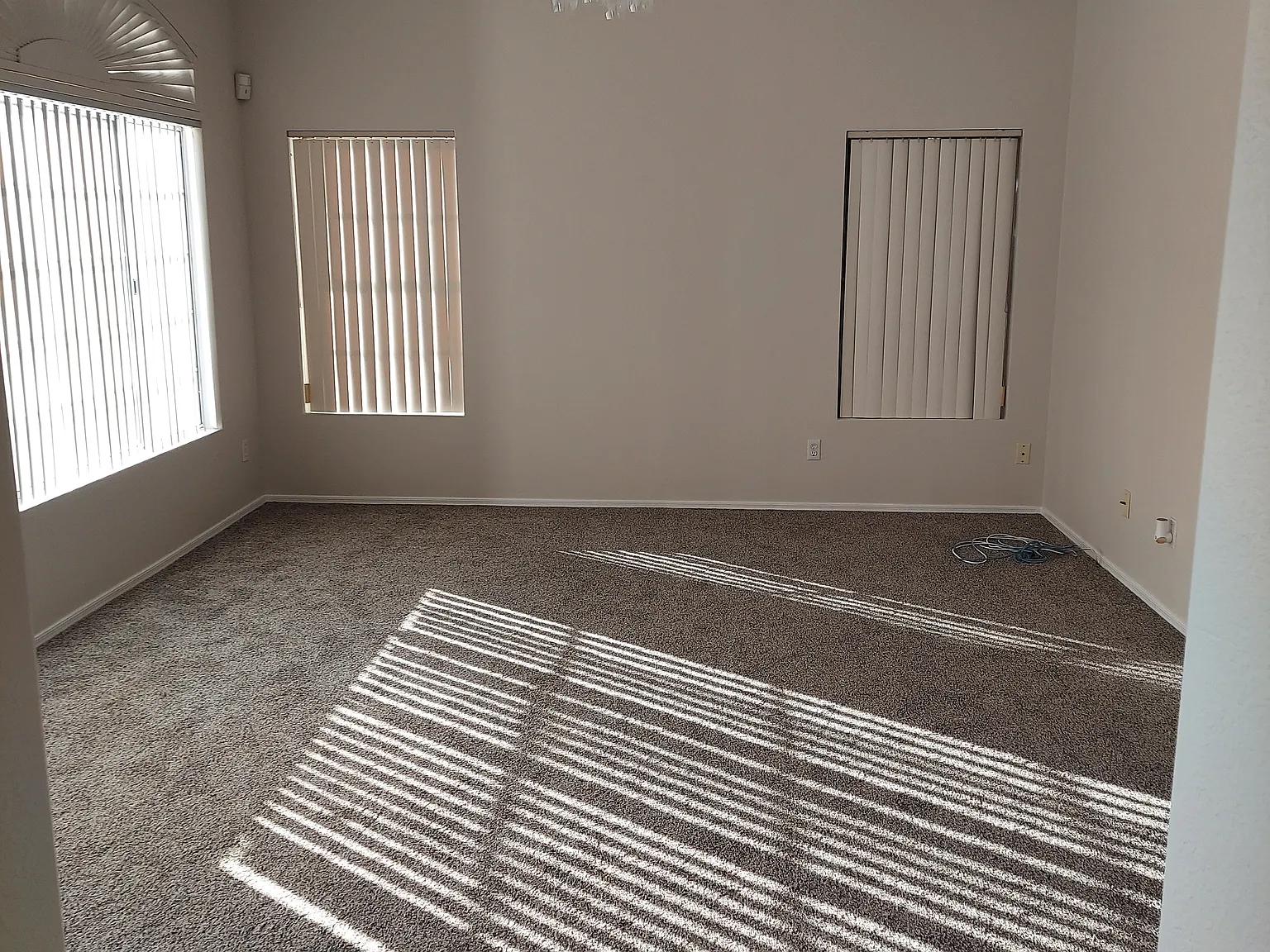 3 bed, 1314 sqft, $2,000 — Photo 3