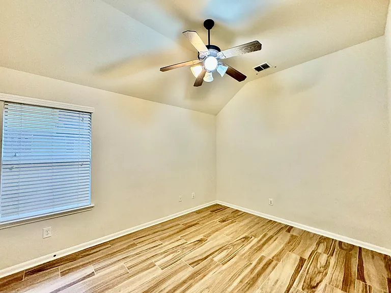 26123 Ginger Gables Ln — Photo 22
