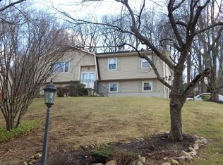 14 Seneca Trl, Randolph, NJ 07869