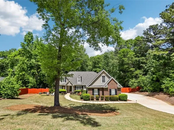 105 Stratford Cir, Stockbridge, GA 30281