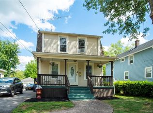 46 Hyde Park, Lockport, NY 14094