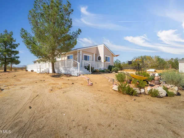 6265 105th St W, Rosamond, CA 93560