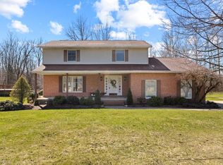 2010 Overcrest St, Alliance, OH