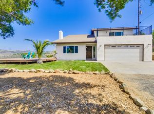 8904 Nelson Way, Escondido, CA 92026