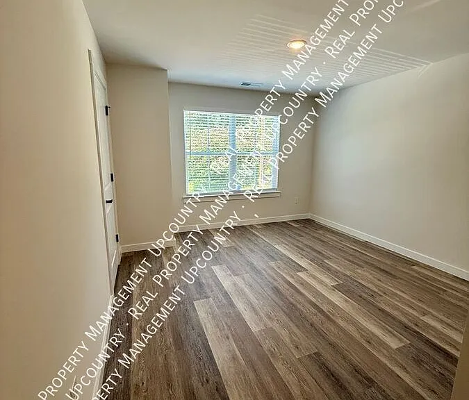 119 Cannon St — Photo 8