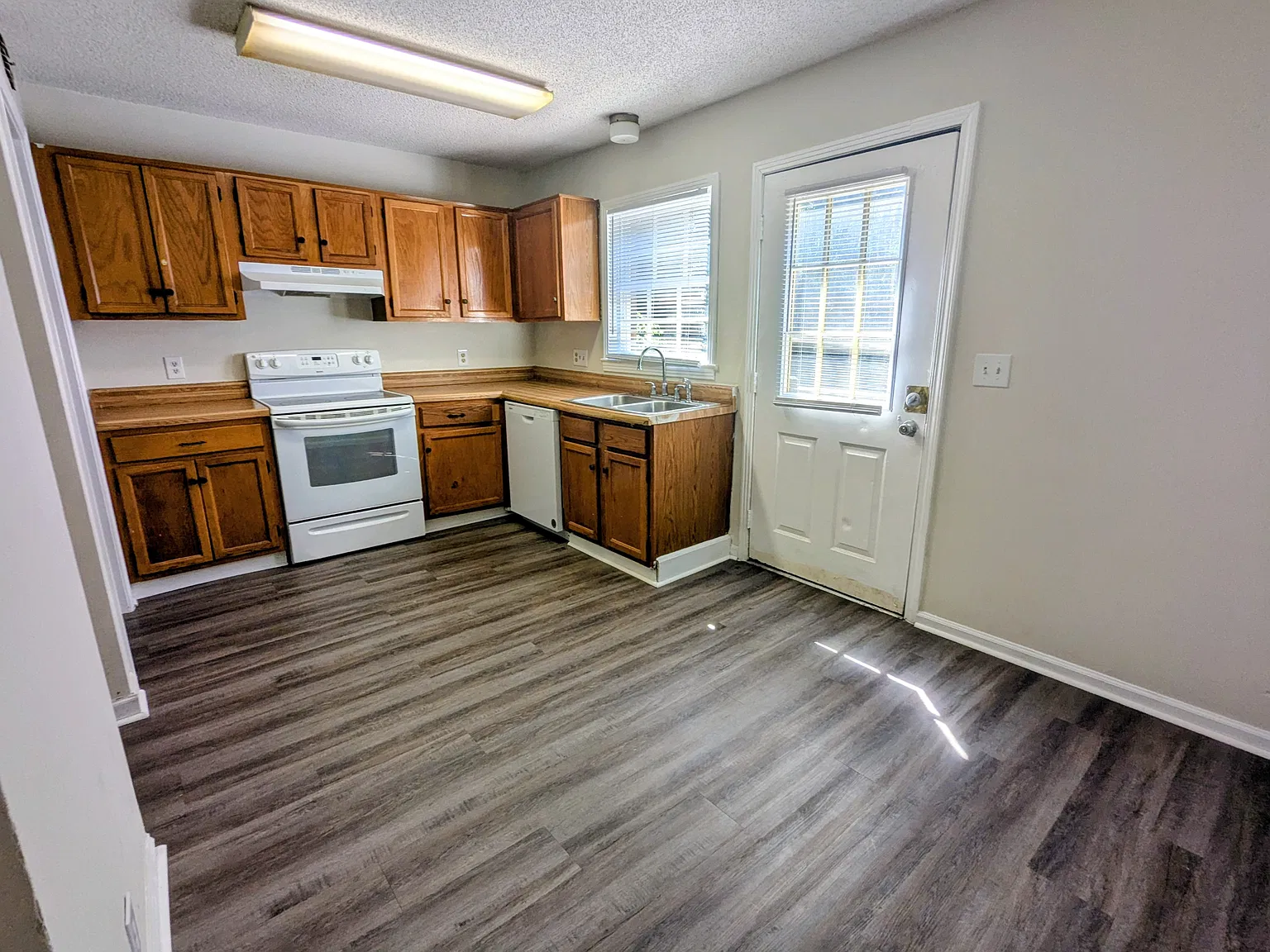 750 Holder Drive - 1 — Photo 3