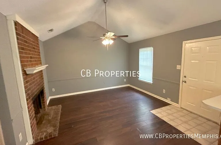 5864 Ashridge Pl — Photo 6