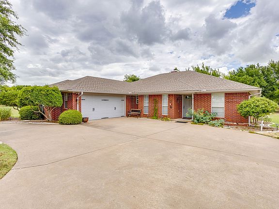 5th image of 22011 Pebble Dr