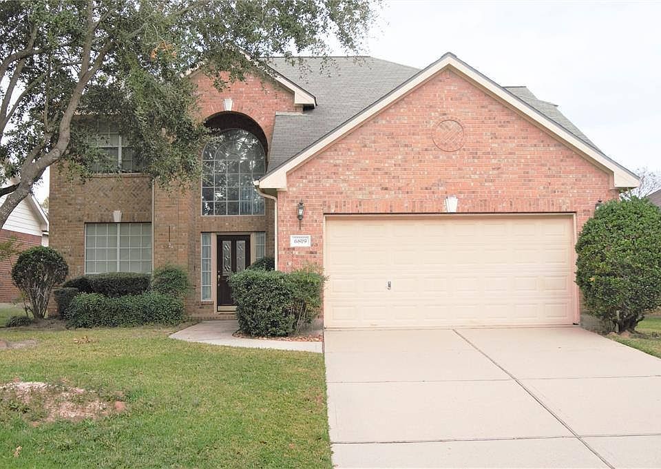 1st image of 6819 Amber Pine Ct
