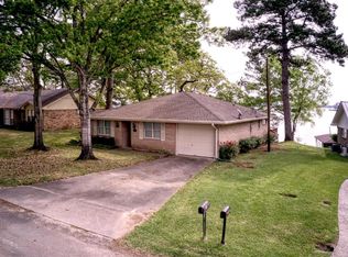 1480 Indian Hill Blvd, Livingston, TX 77351
