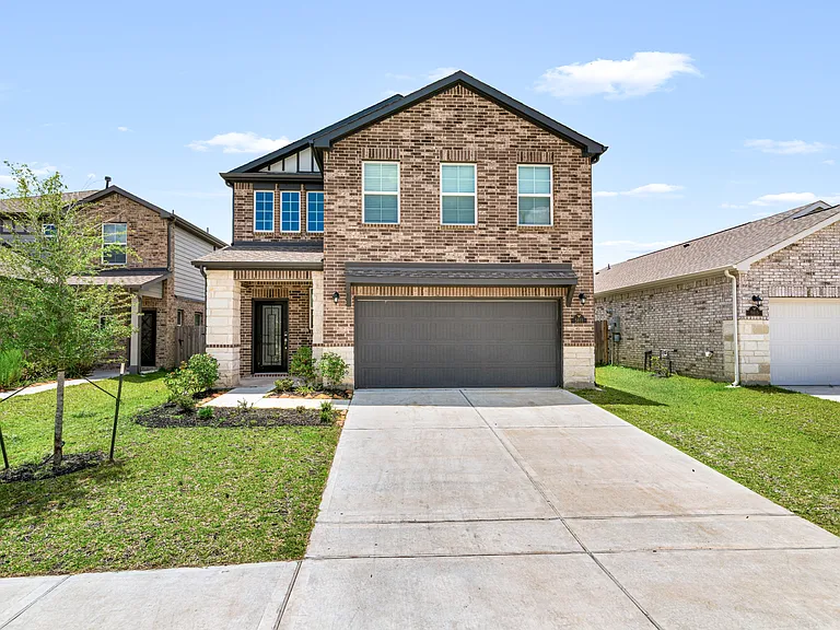 5811 Quest Valley — Photo 36