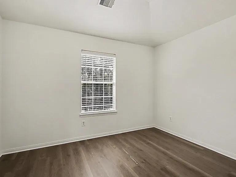 19414 Dry Canyon Ct — Photo 14
