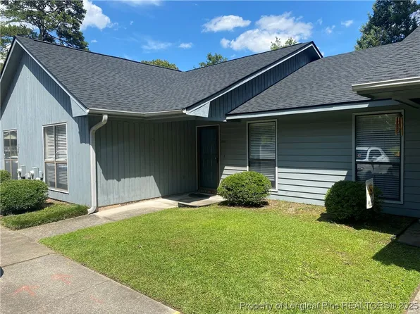 2110 Wexford Oaks Ct, Fayetteville, NC 28303